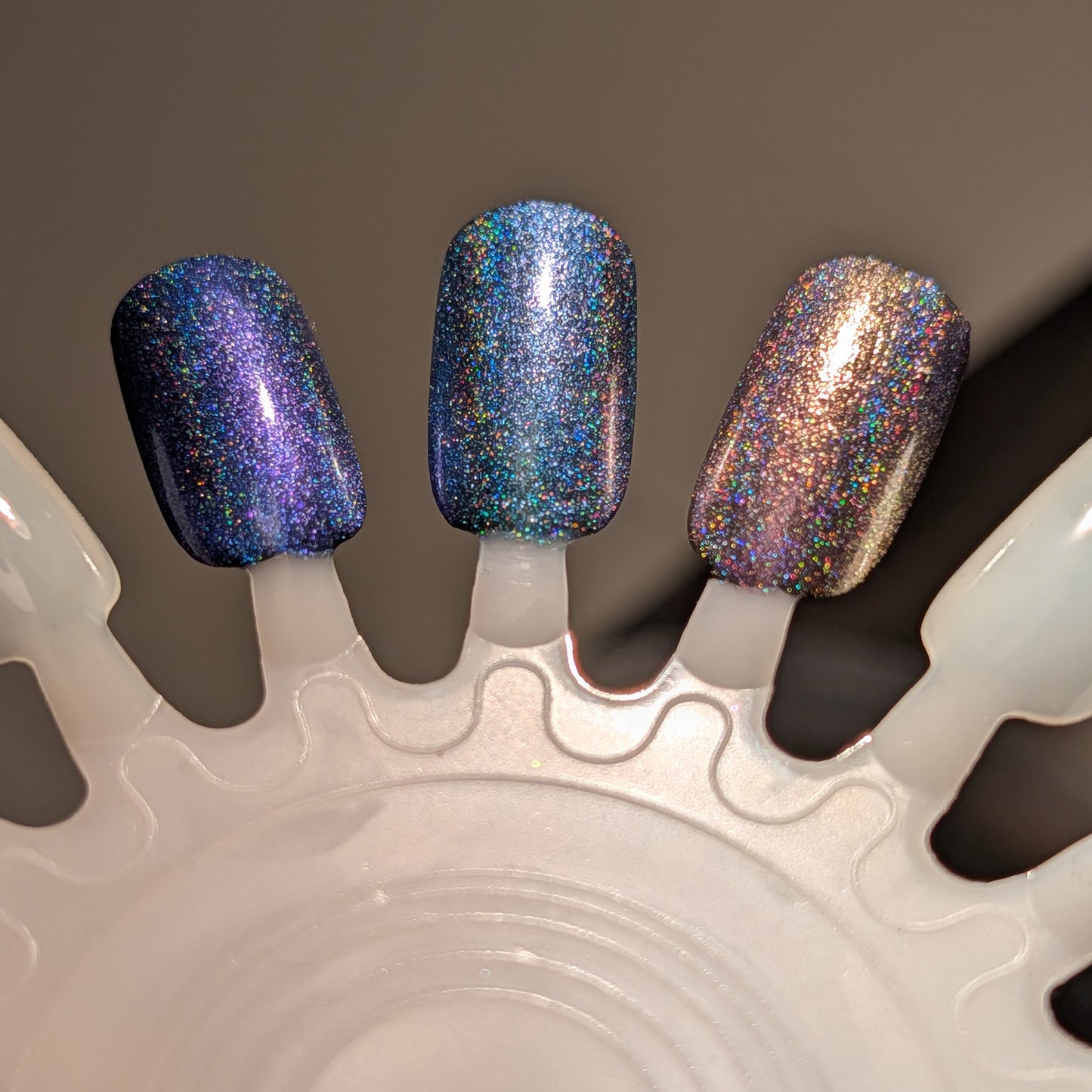Northern Lights - teal multichrome holographic shimmer