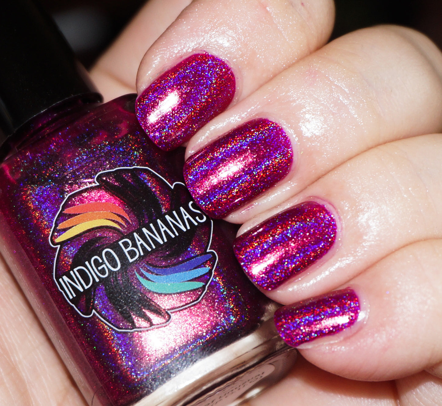 Polish of Unusual Quality (P.O.U.Q. / POUQ) - magenta linear holographic