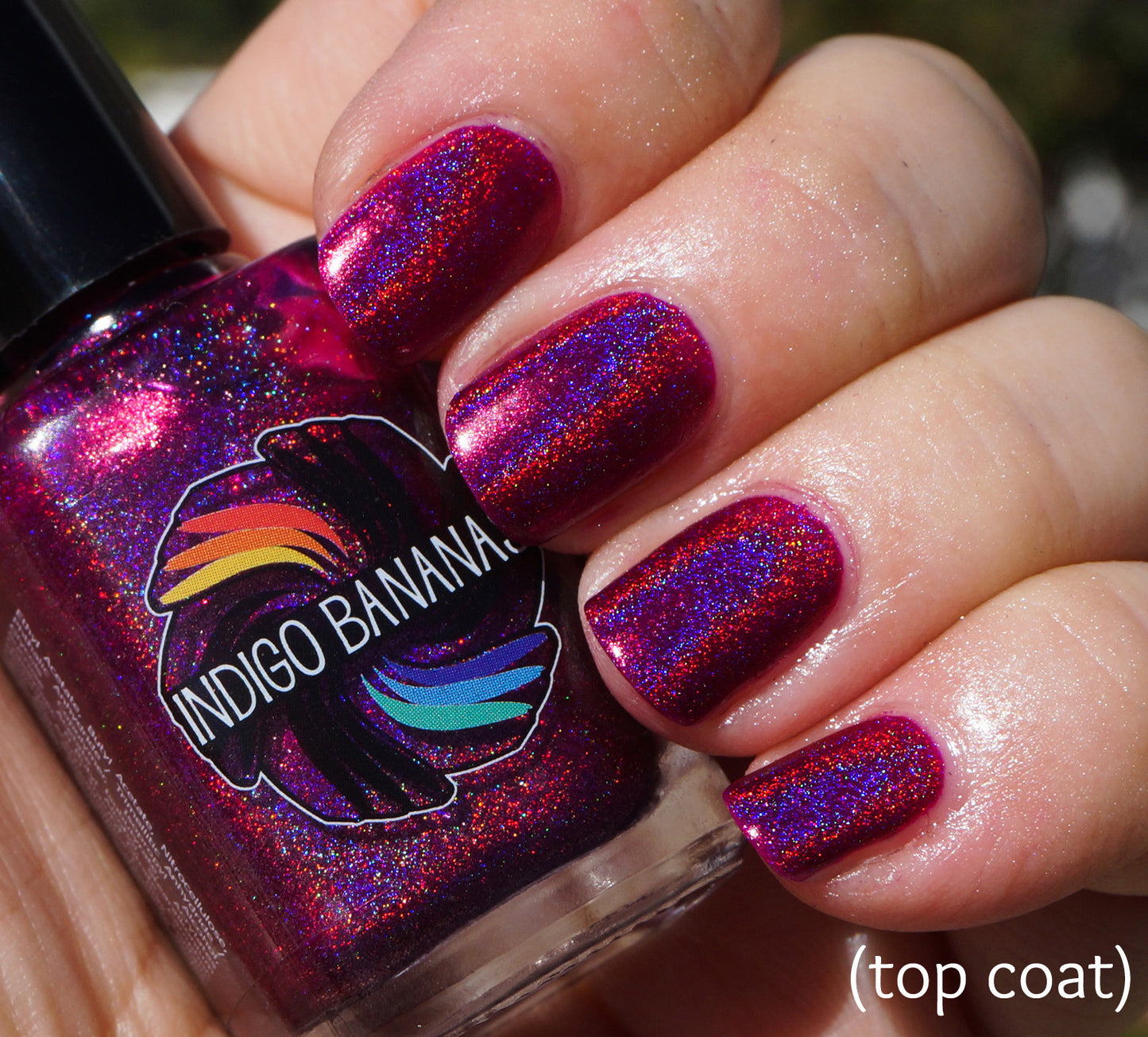 Polish of Unusual Quality (P.O.U.Q. / POUQ) - magenta linear holographic